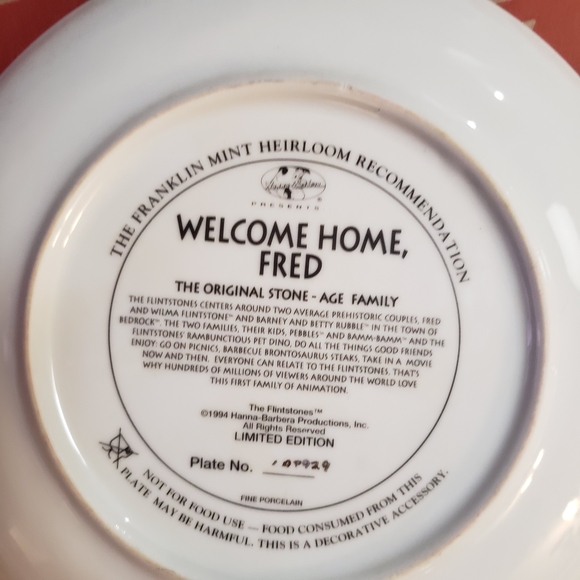 Vintage Cartoon Character Decorative Wall Plates Set - Picture 4 of 14